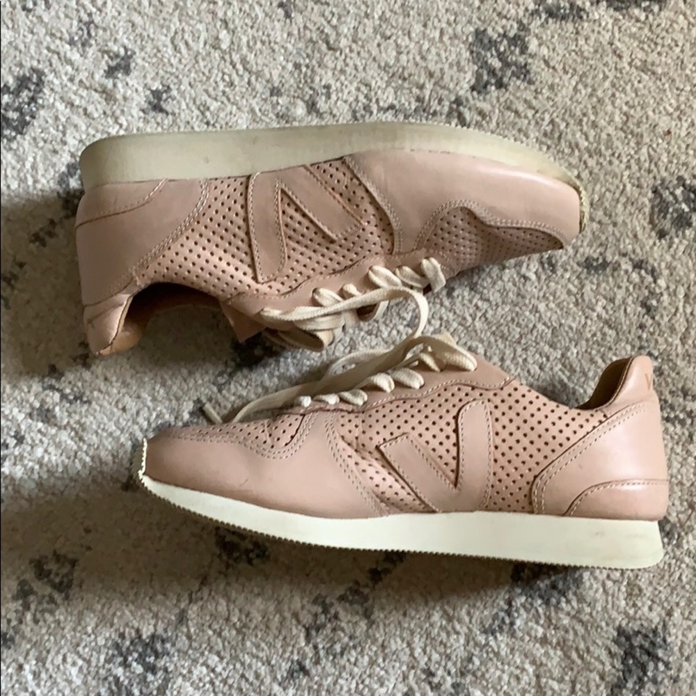 Veja Blush Pink Leather Bastille Sneakers